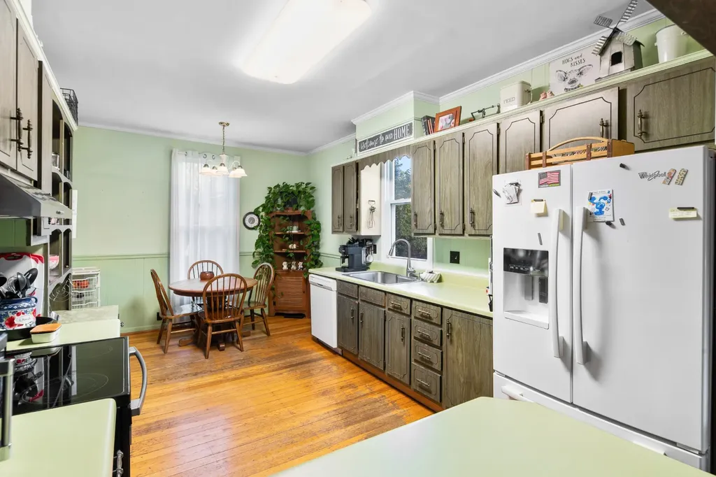1586 Main Street Lynnville TN 38472