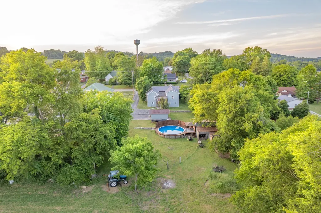 1586 Main Street Lynnville TN 38472