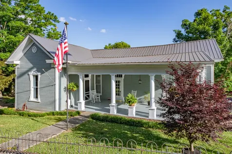 1586 Main Street Lynnville TN 38472