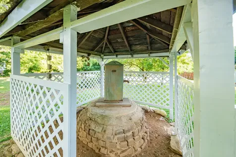 1586 Main Street Lynnville TN 38472
