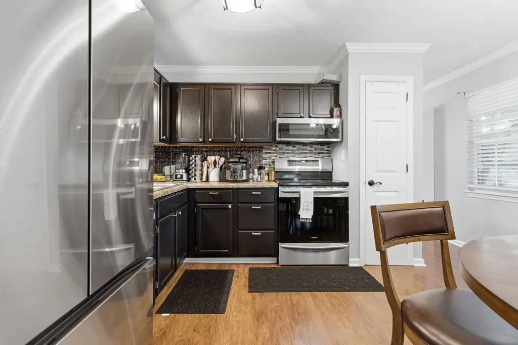 240 E Morris Drive Gallatin TN 37066