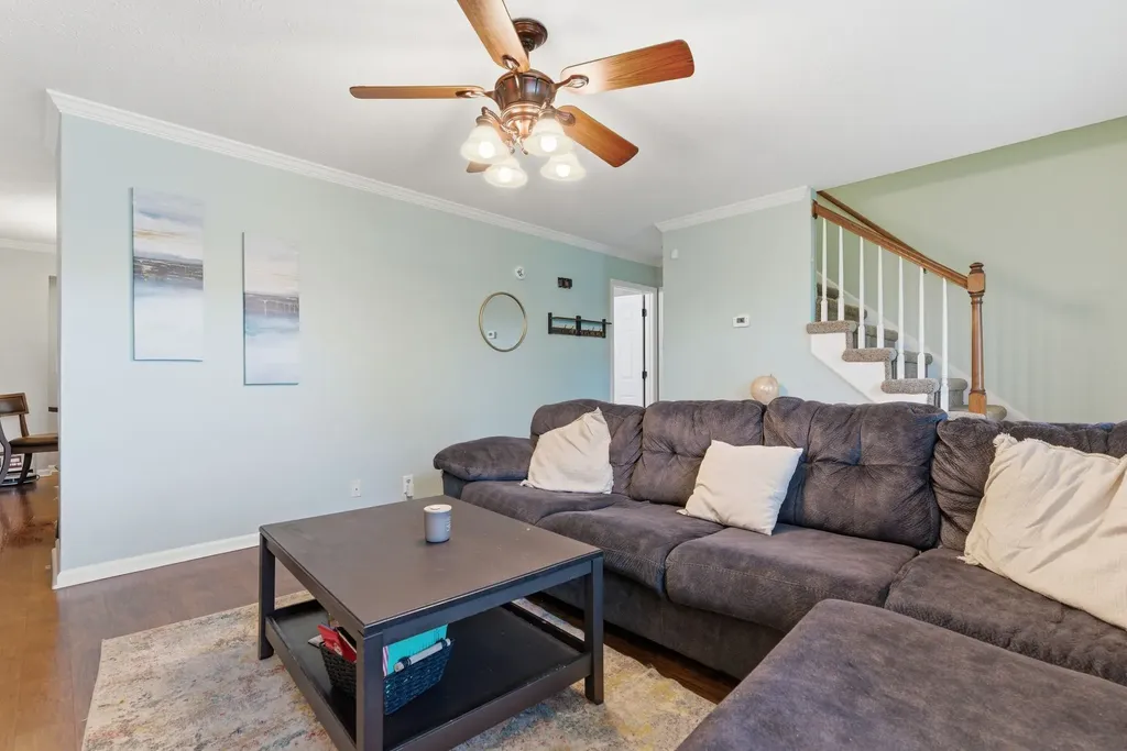 240 E Morris Drive Gallatin TN 37066