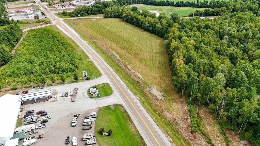 0 Highway 641 Holladay TN 38341