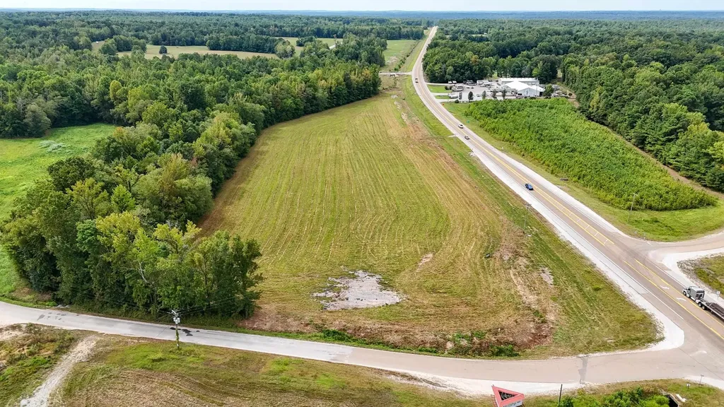 0 Highway 641 Holladay TN 38341