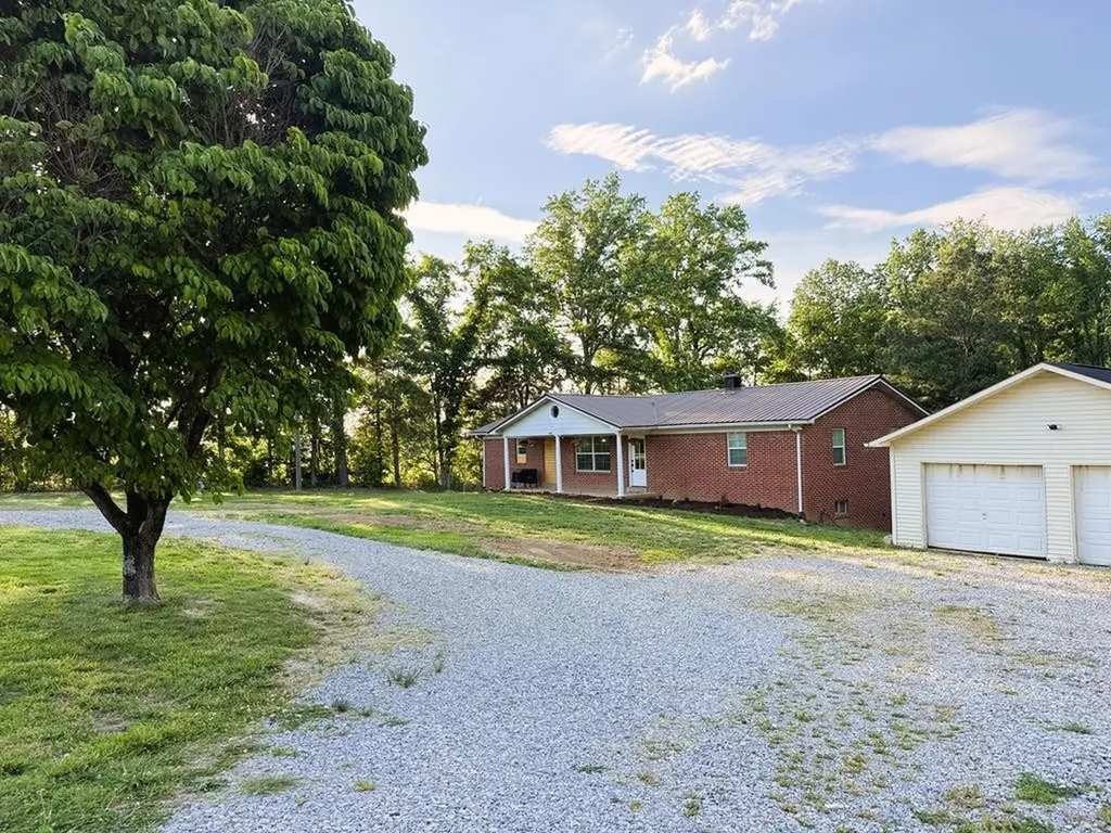 1348 Unionhill Road Red Boiling Springs TN 37150