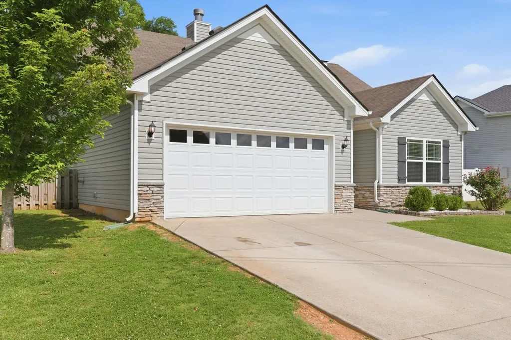 1310 Halverson Drive Murfreesboro TN 37128