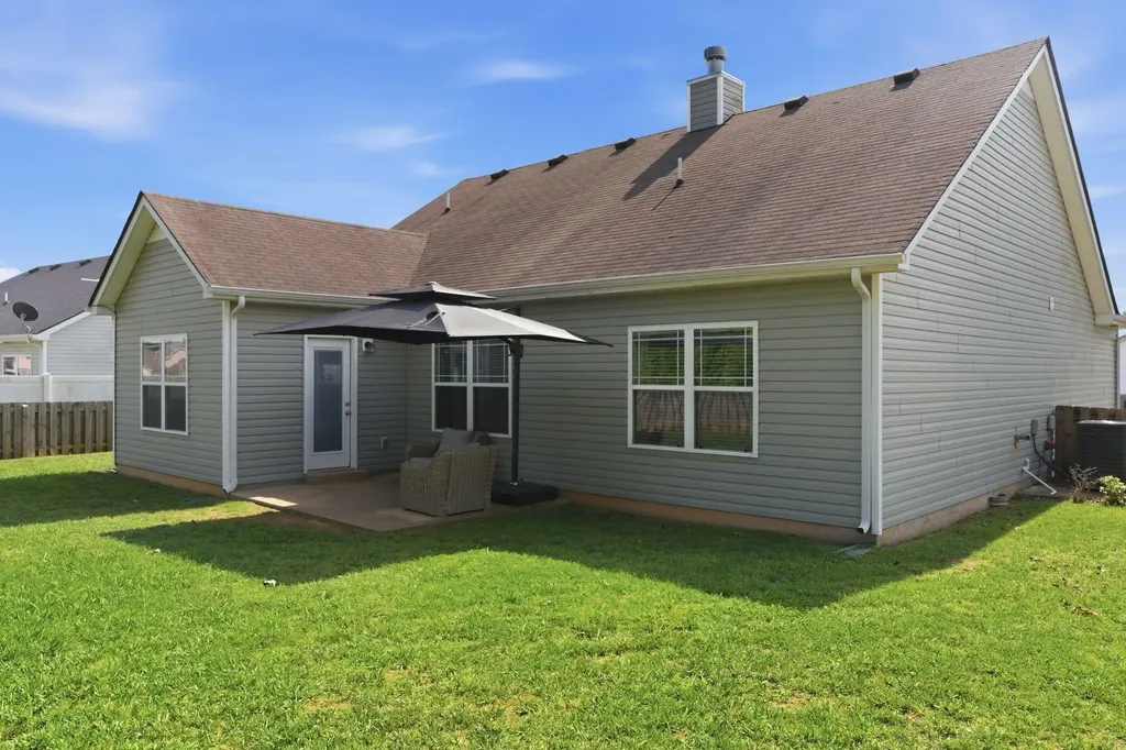1310 Halverson Drive Murfreesboro TN 37128