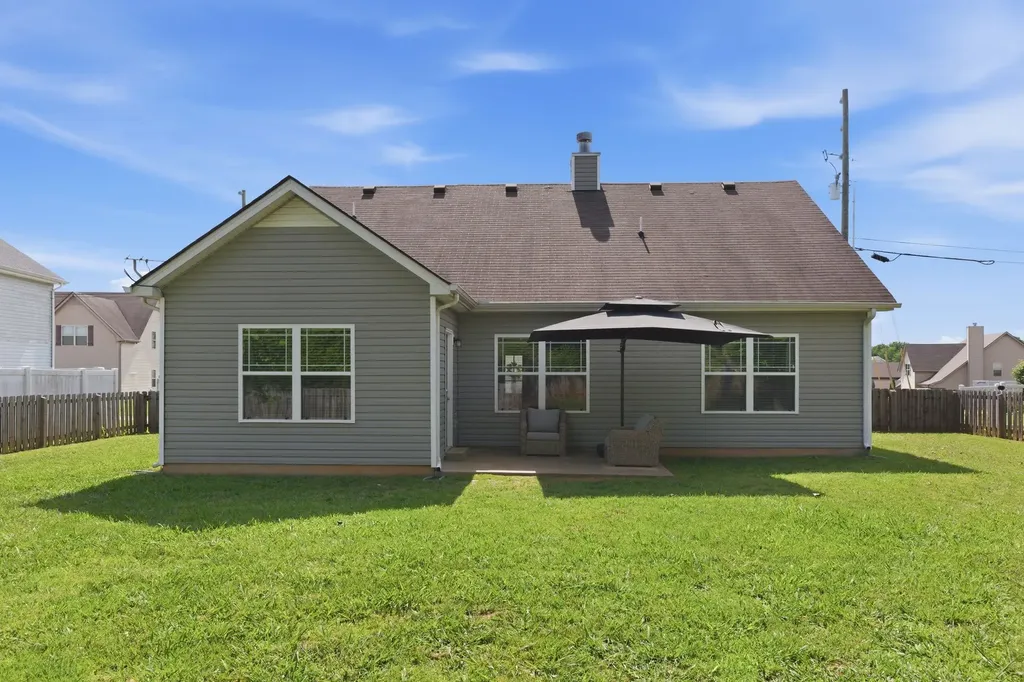 1310 Halverson Drive Murfreesboro TN 37128