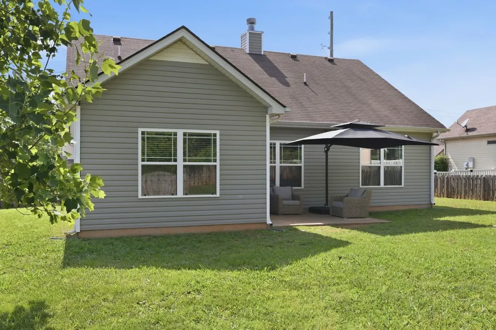 1310 Halverson Drive Murfreesboro TN 37128