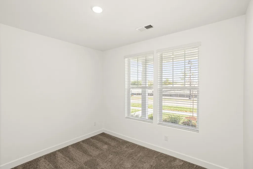 176 Barton Village Boulevard Lebanon TN 37090