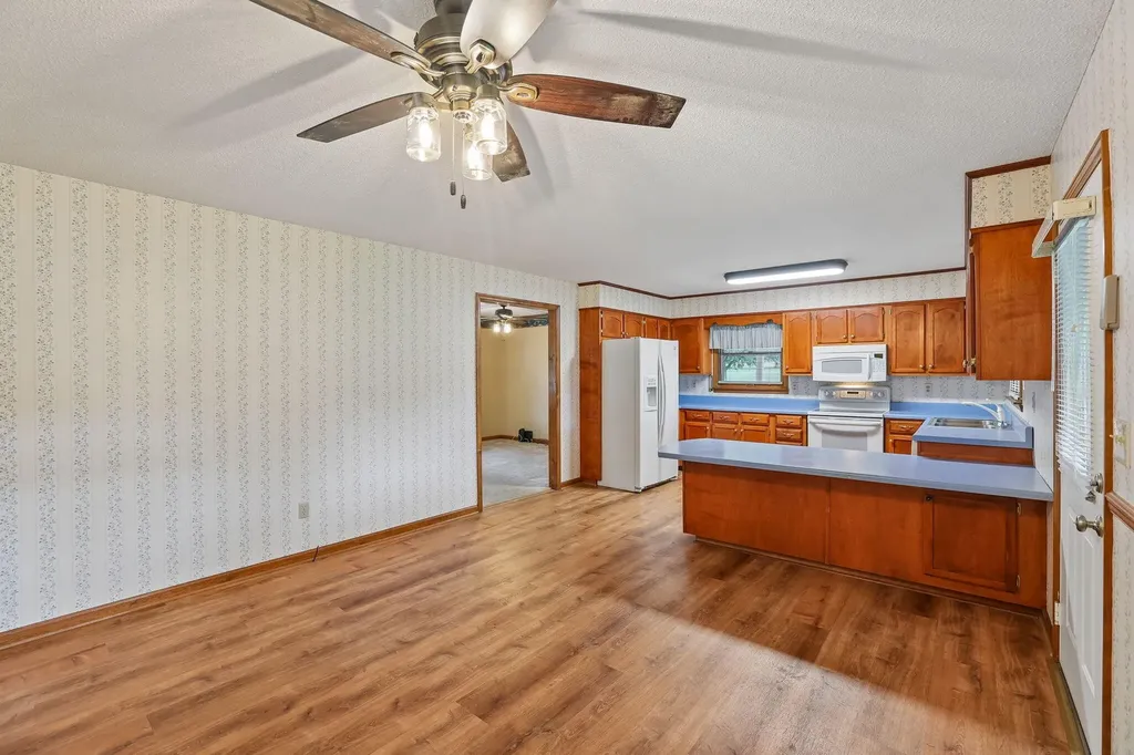 241 Freeman Sherrill Road Manchester TN 37355