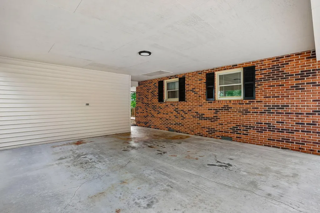 241 Freeman Sherrill Road Manchester TN 37355