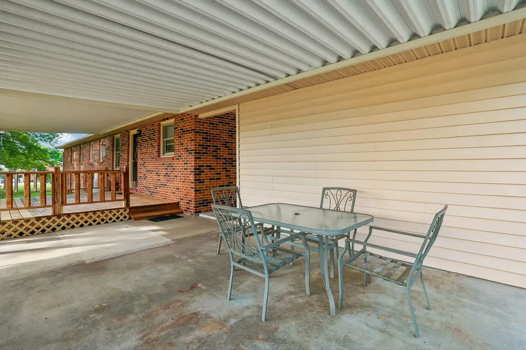 241 Freeman Sherrill Road Manchester TN 37355