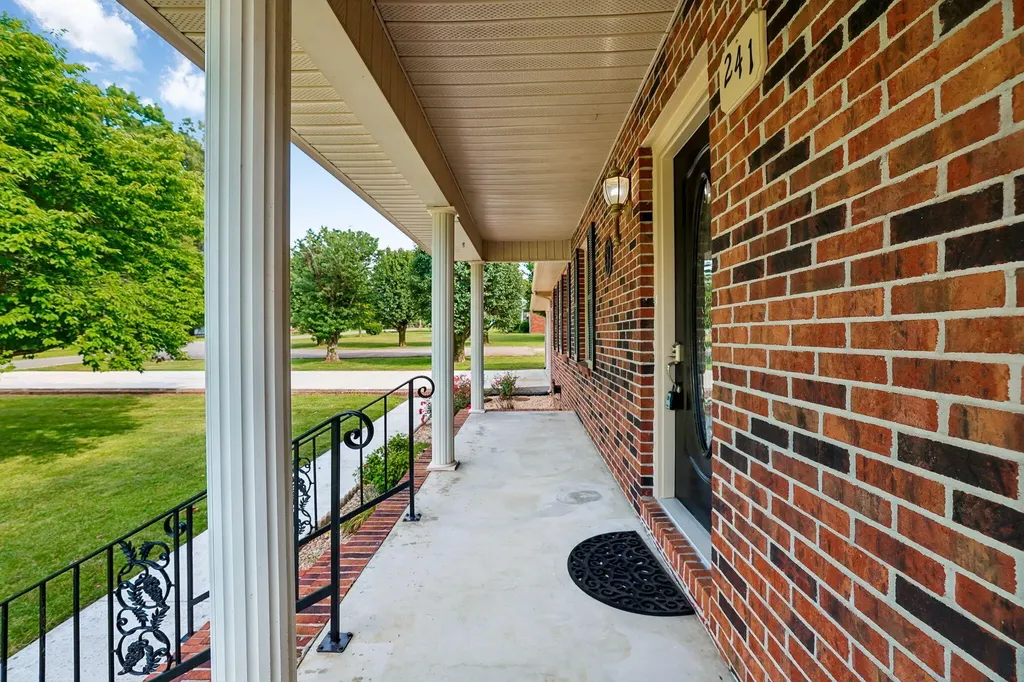 241 Freeman Sherrill Road Manchester TN 37355