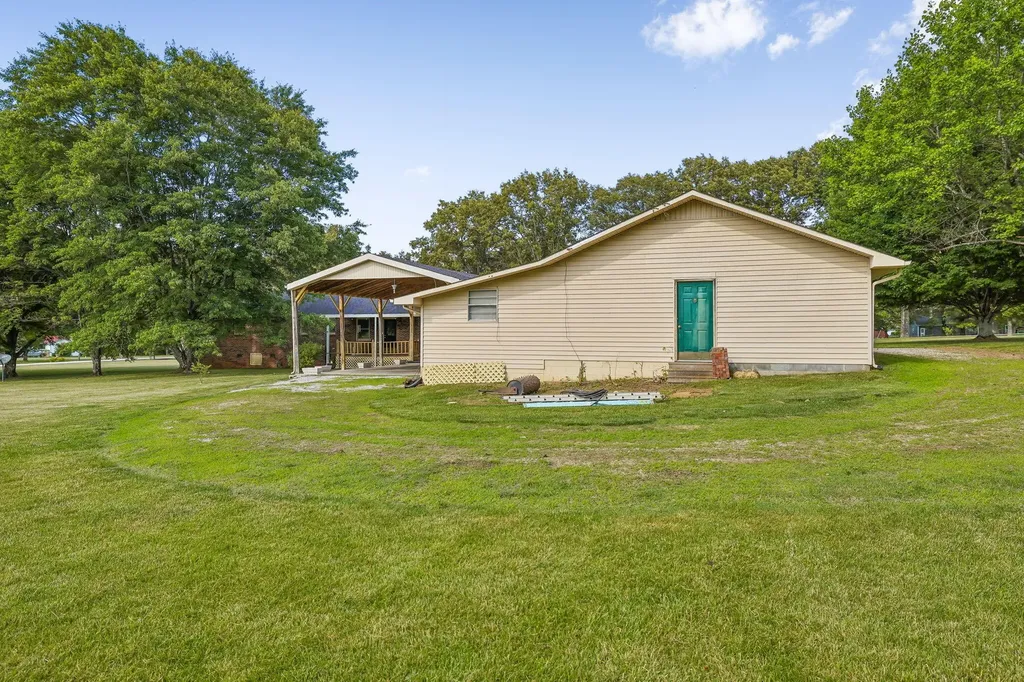 241 Freeman Sherrill Road Manchester TN 37355