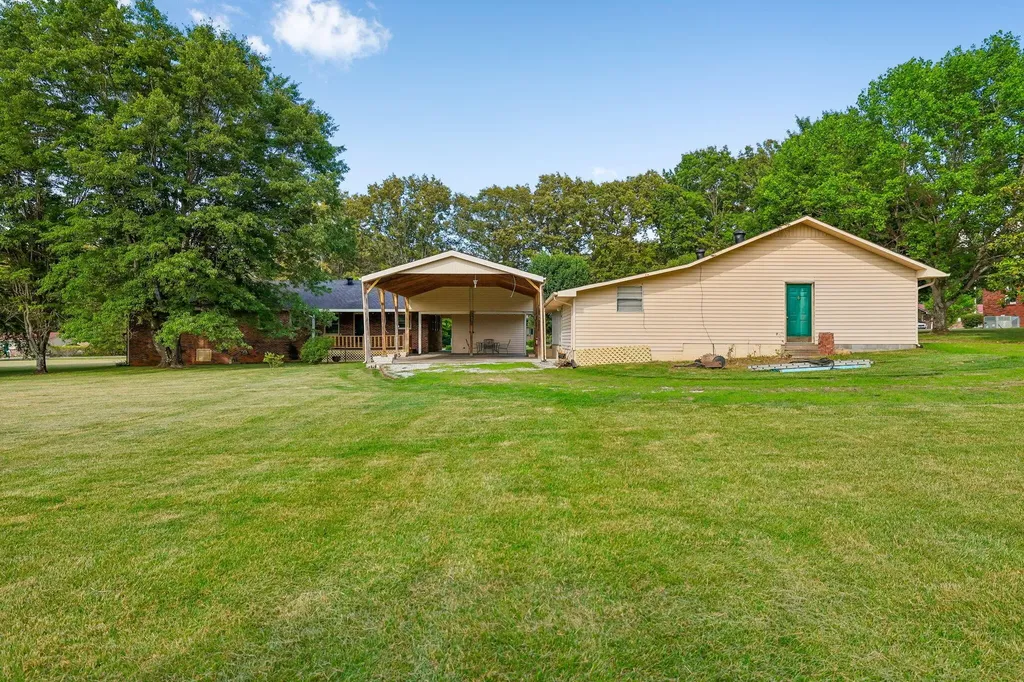 241 Freeman Sherrill Road Manchester TN 37355
