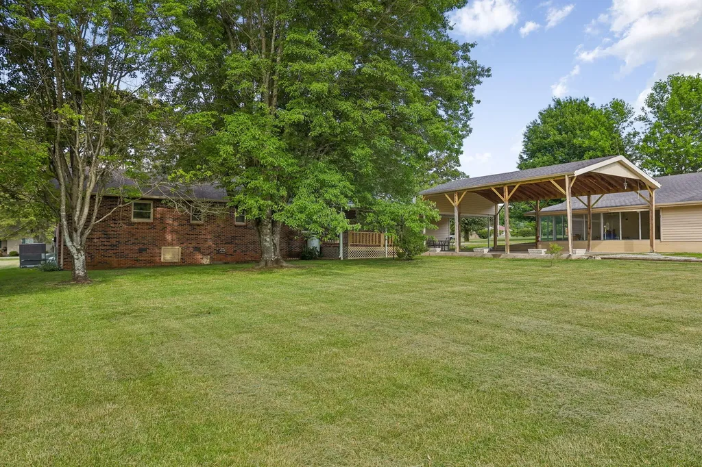 241 Freeman Sherrill Road Manchester TN 37355