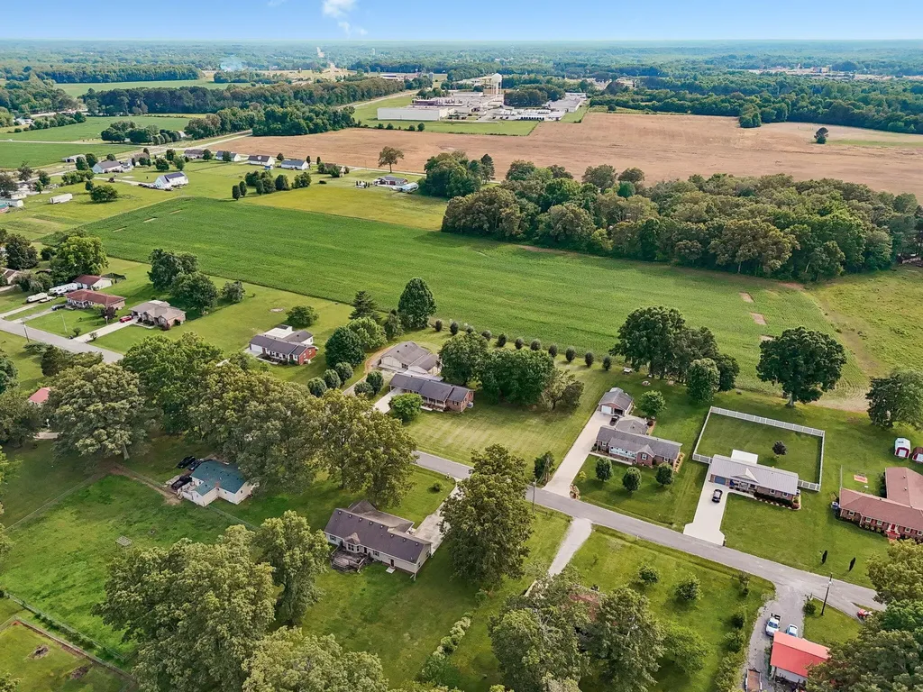 241 Freeman Sherrill Road Manchester TN 37355