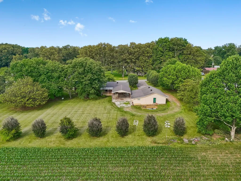 241 Freeman Sherrill Road Manchester TN 37355