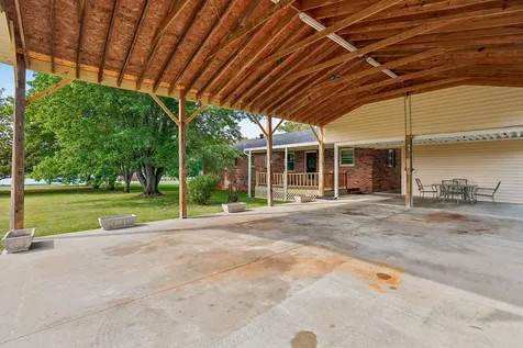 241 Freeman Sherrill Road Manchester TN 37355
