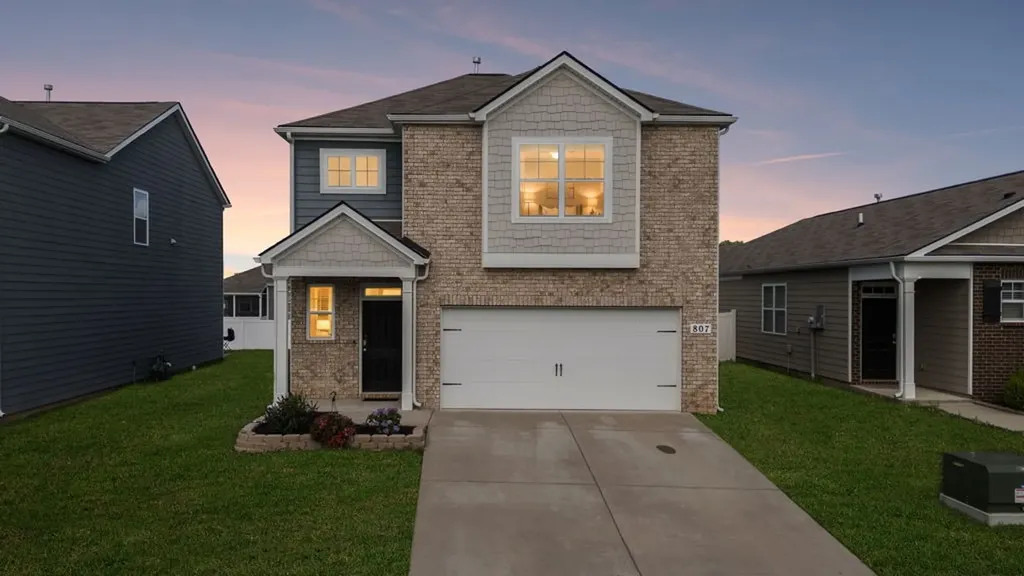 807 Long Leaf Road Lebanon TN 37087