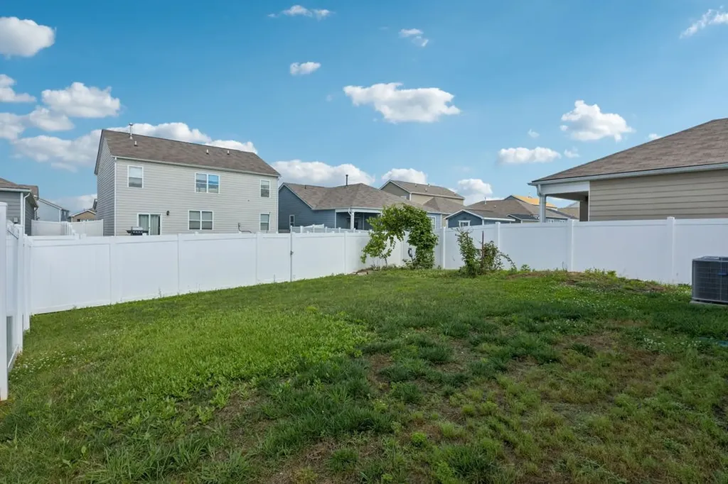 807 Long Leaf Road Lebanon TN 37087