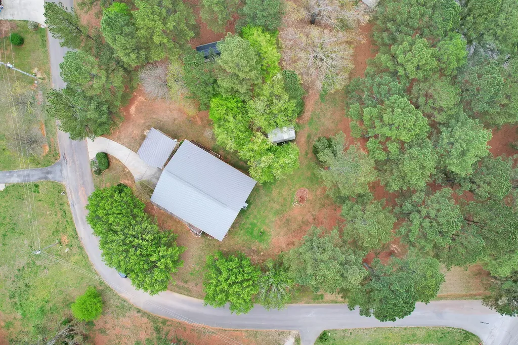 116 Burgess Drive Benton TN 37307