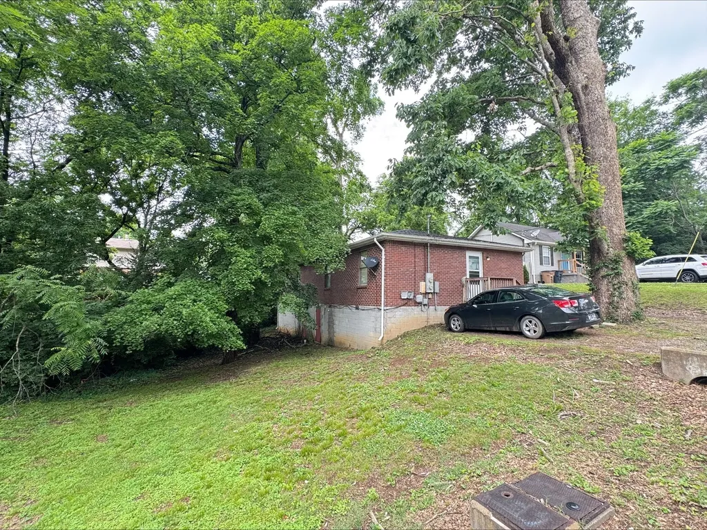 1115 Campbell Street Nashville TN 37206