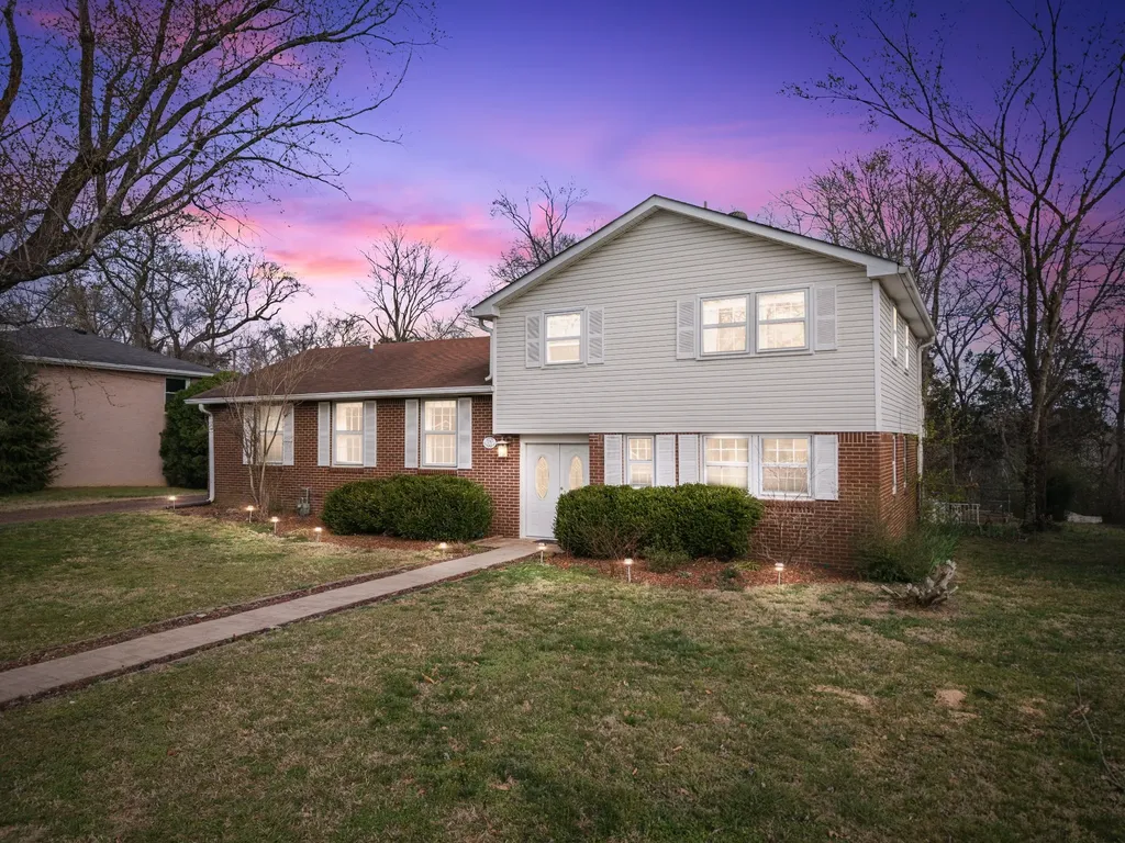 4816 Bowfield Drive Antioch TN 37013