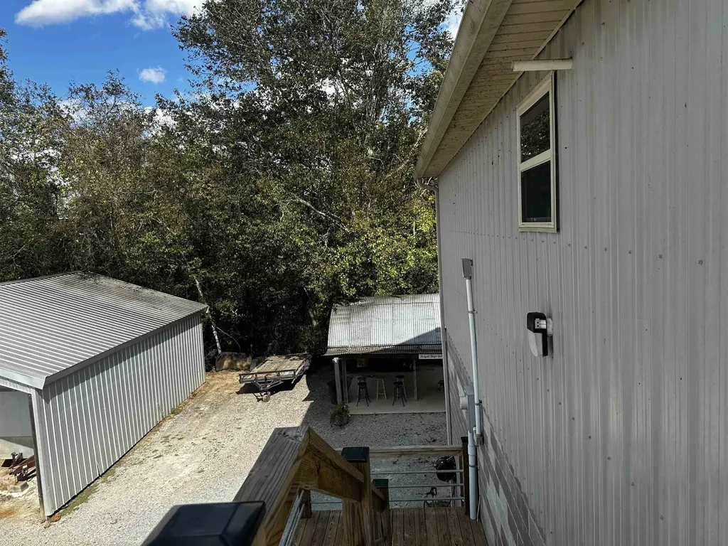 3060 Catfish Lane Crump TN 38327