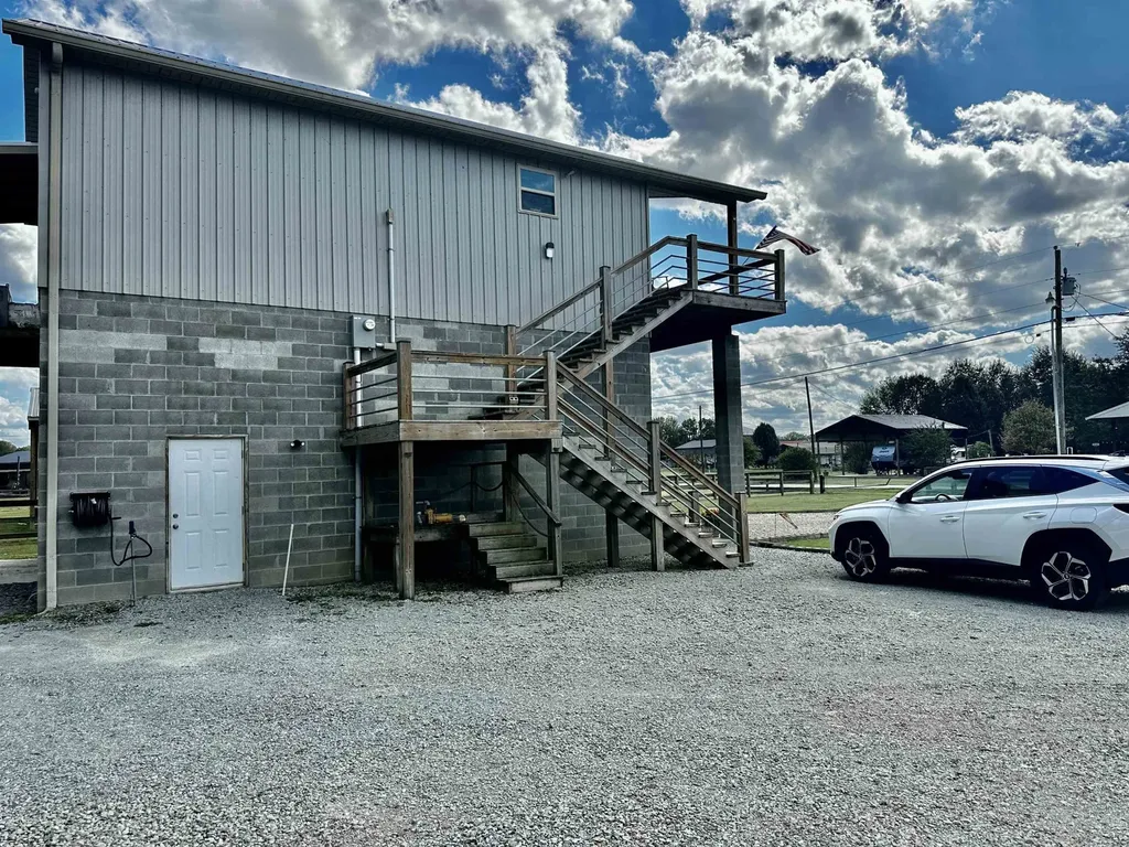 3060 Catfish Lane Crump TN 38327