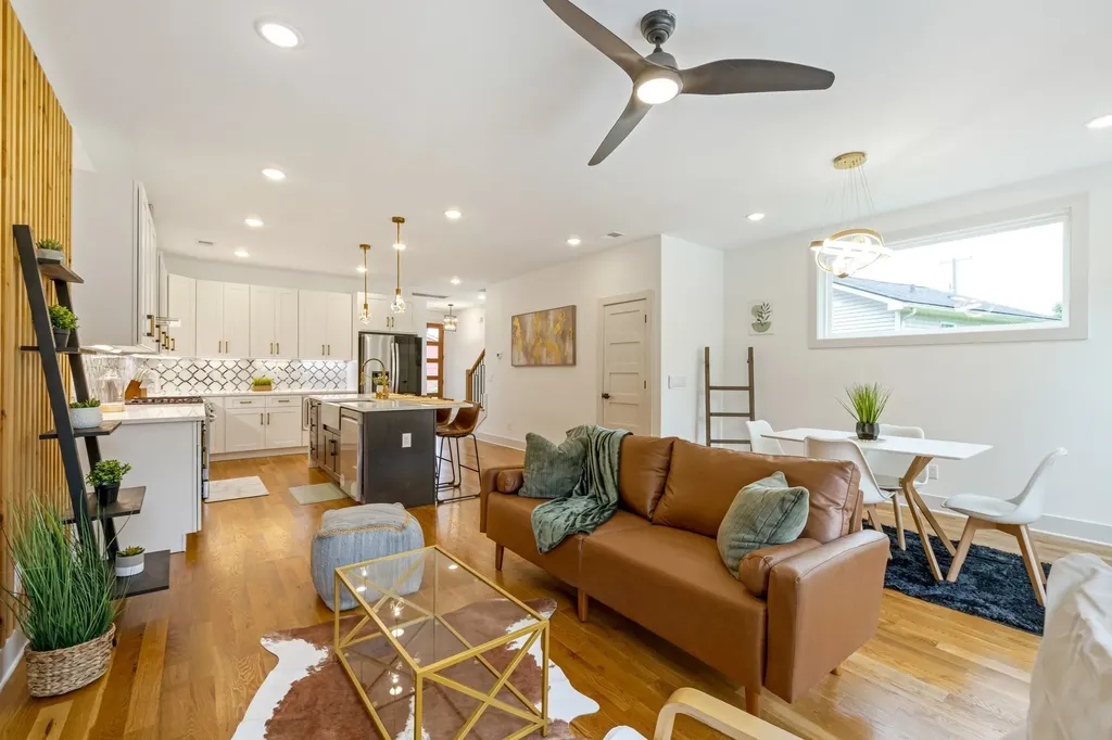 1618 11th Ave, N Nashville TN 37208