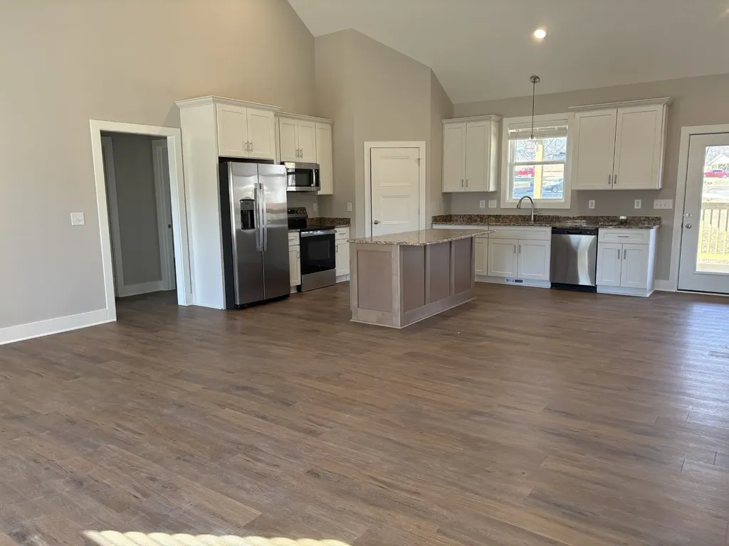 2199 Fincher Drive Westmoreland TN 37186
