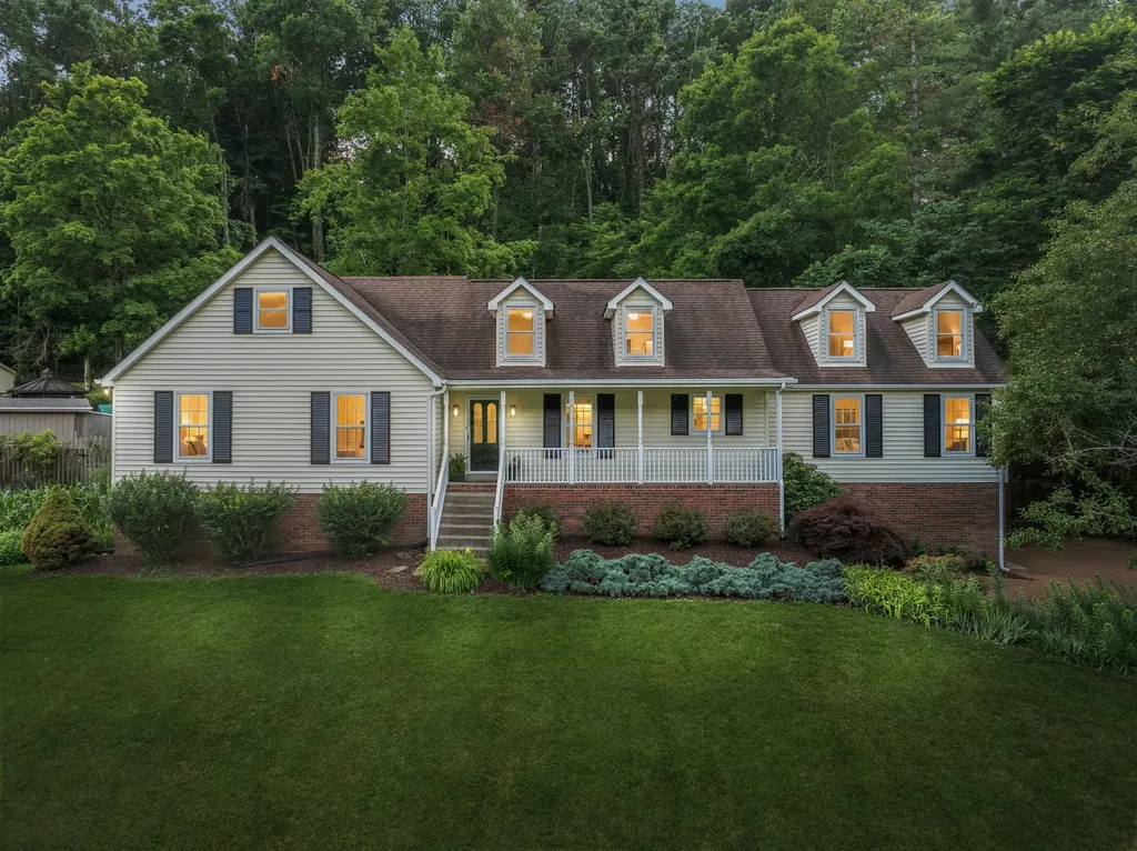 1119 Deer Lake Road Franklin TN 37069