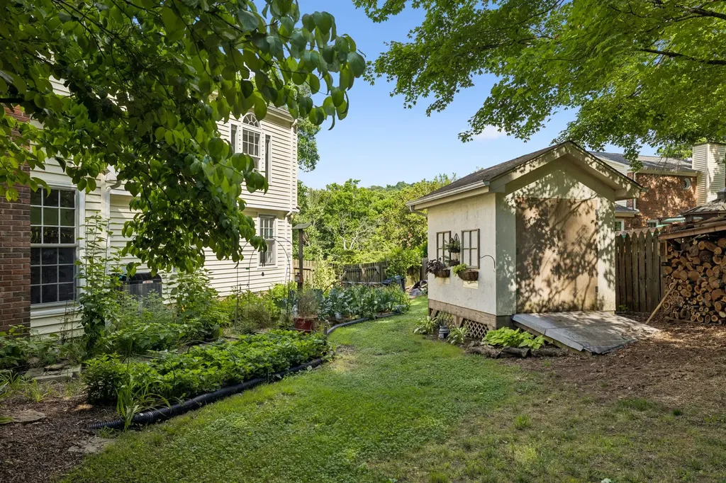 1119 Deer Lake Road Franklin TN 37069
