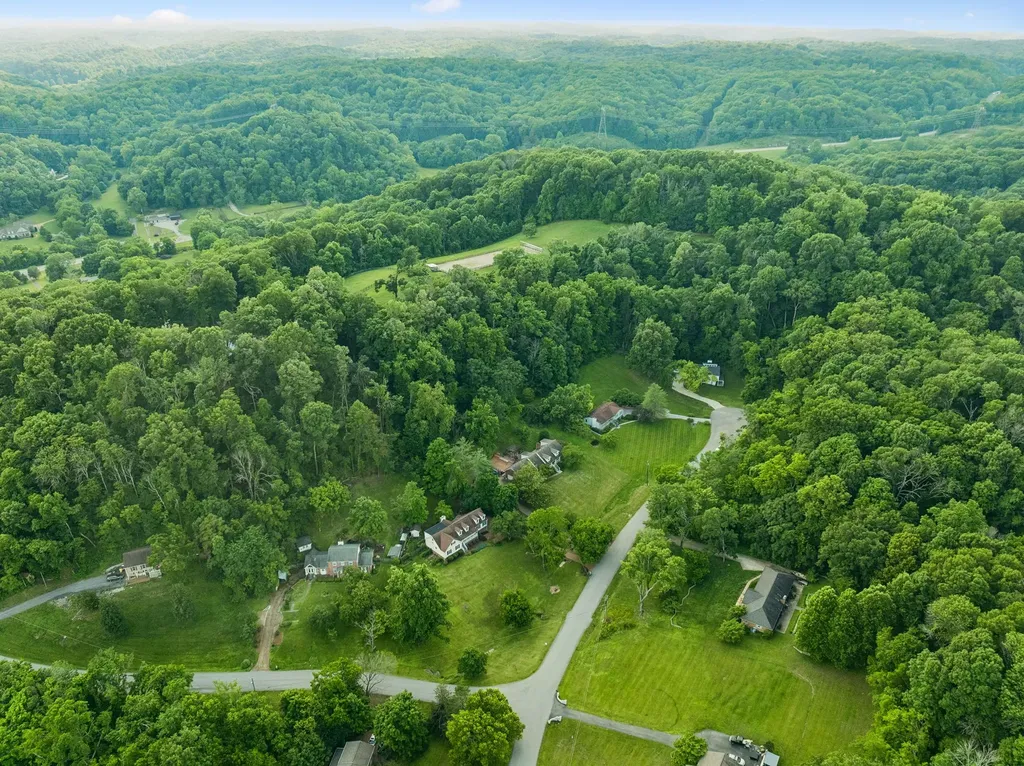 1119 Deer Lake Road Franklin TN 37069