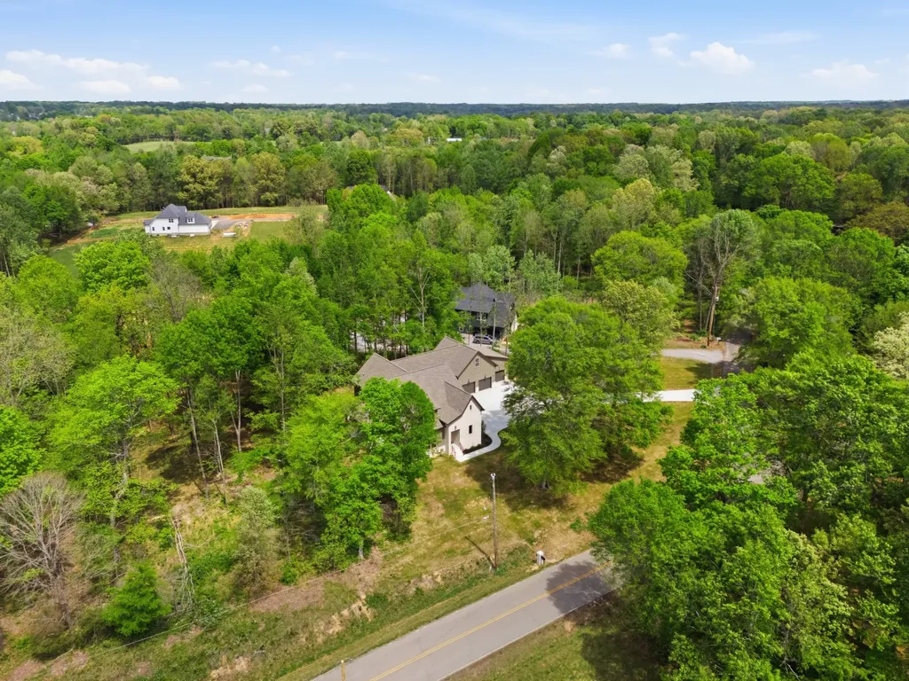 2949 Pace Road Clarksville TN 37043