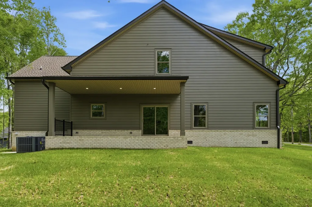 2949 Pace Road Clarksville TN 37043