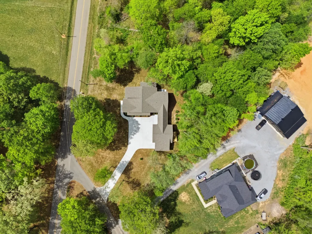 2949 Pace Road Clarksville TN 37043