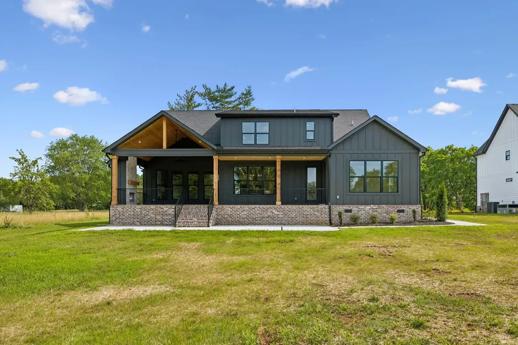2418 River Road Murfreesboro TN 37129