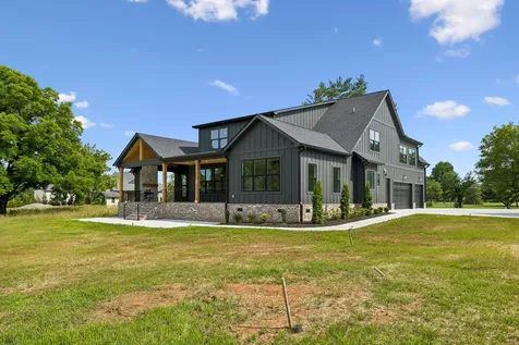 2418 River Road Murfreesboro TN 37129