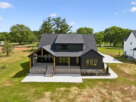 2418 River Road Murfreesboro TN 37129