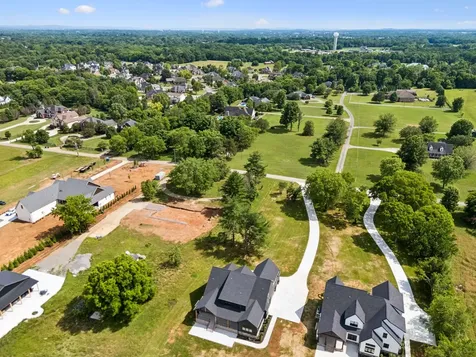 2418 River Road Murfreesboro TN 37129