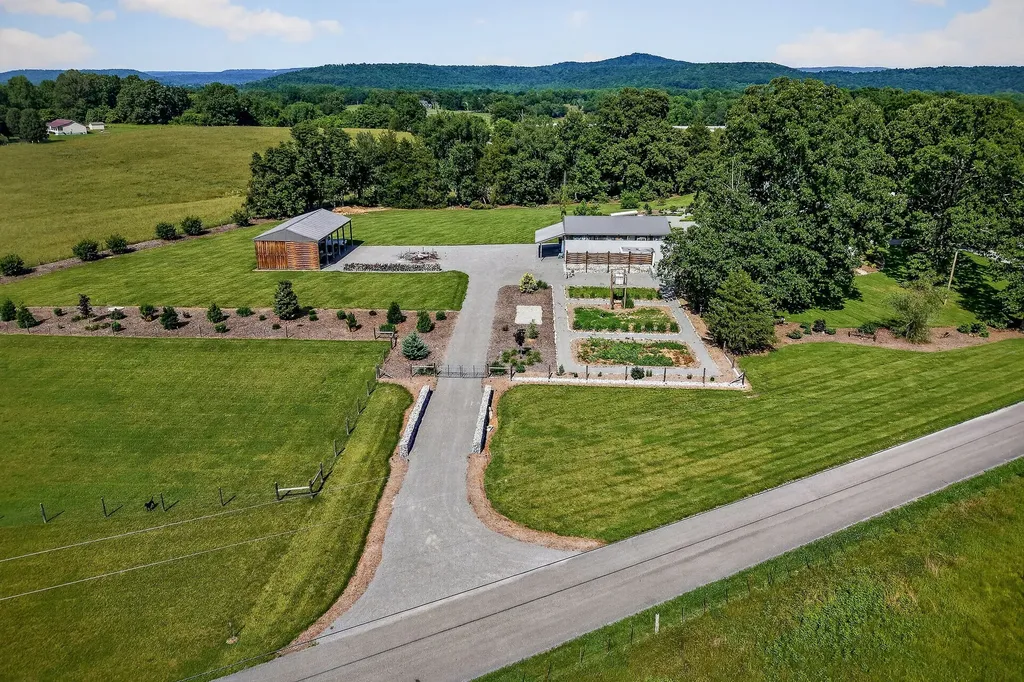 495 Worley Road Doyle TN 38559