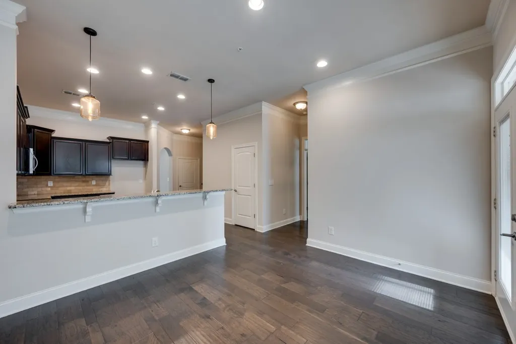 2047 Herring Crossing Murfreesboro TN 37130
