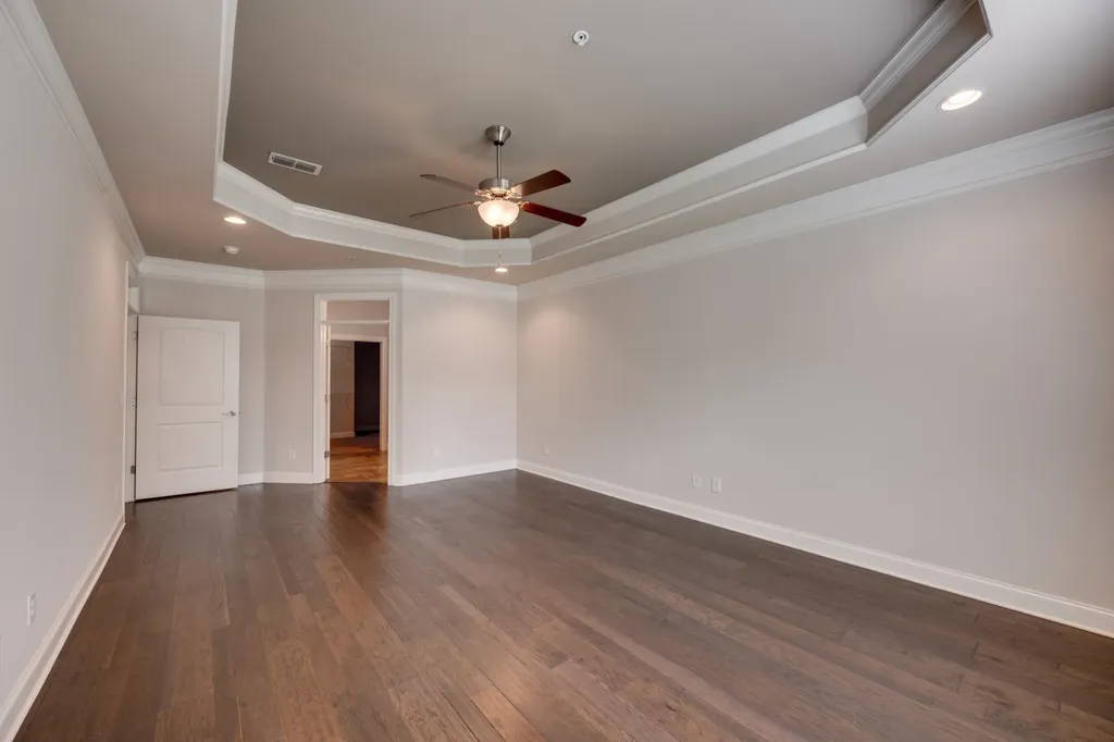 2047 Herring Crossing Murfreesboro TN 37130