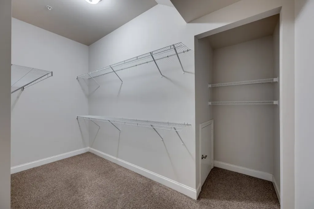 2047 Herring Crossing Murfreesboro TN 37130