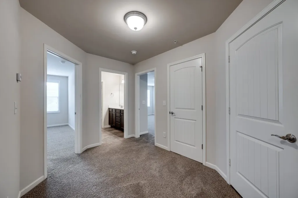 2047 Herring Crossing Murfreesboro TN 37130