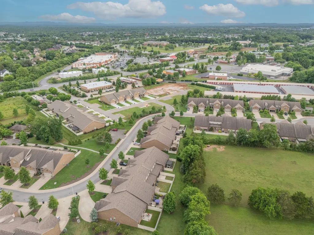 2047 Herring Crossing Murfreesboro TN 37130