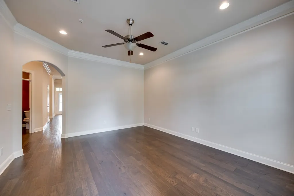2047 Herring Crossing Murfreesboro TN 37130